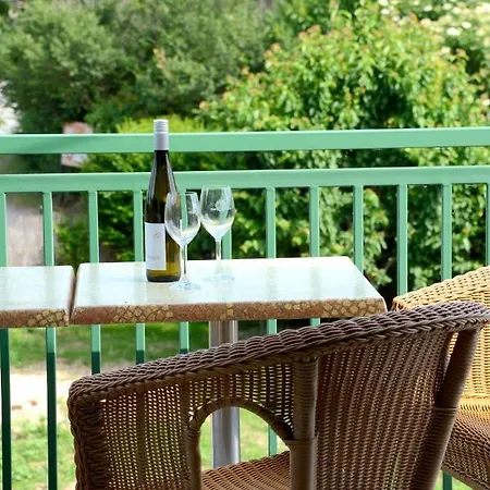 Pinkoczi Apartmanhaz Apartment