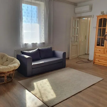 Pinkoczi Apartmanhaz